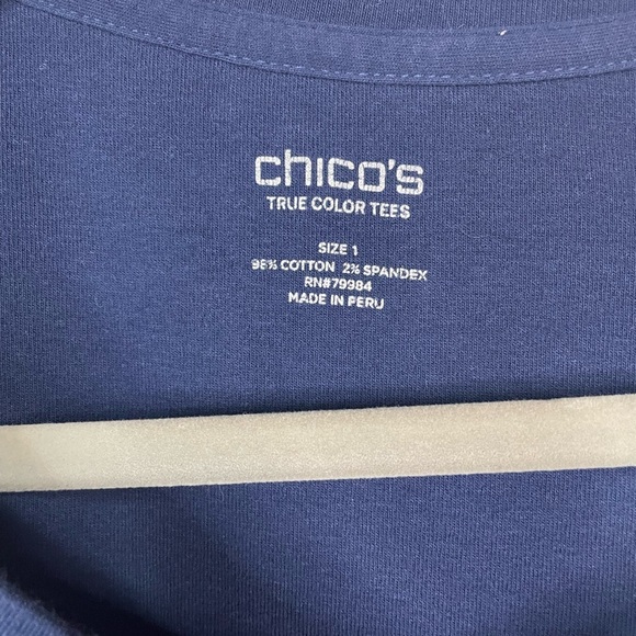 Chicos lot of 2 Vneck Tshirts. Same style same measurements. Both size 1 - Picture 6 of 6